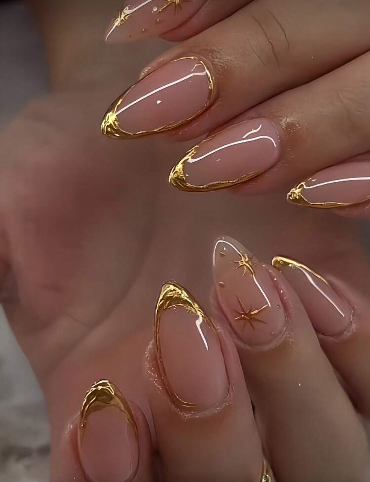 Gold Star ✨Almond shaped Nail
